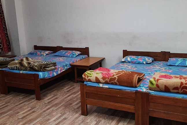 pushkar-gautam-ashram-bed-room-image-02